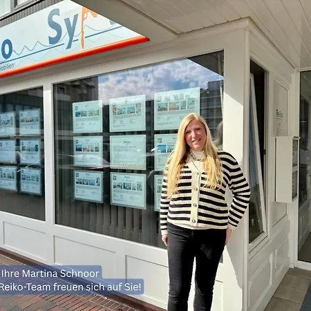 1-78, Seeseite, Haus Metropol, 4 Etage